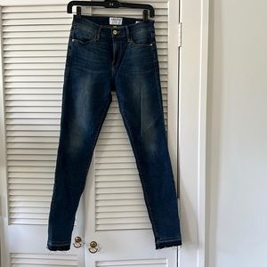 Frame Denim - Le High Skinny Jeans - Size 26